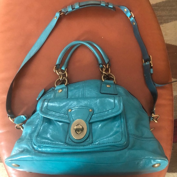Coach Handbags - Coach Purse with Detachable Shoulder Strap